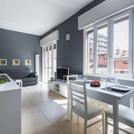 Miavia - San Lorenzo Apartmán *